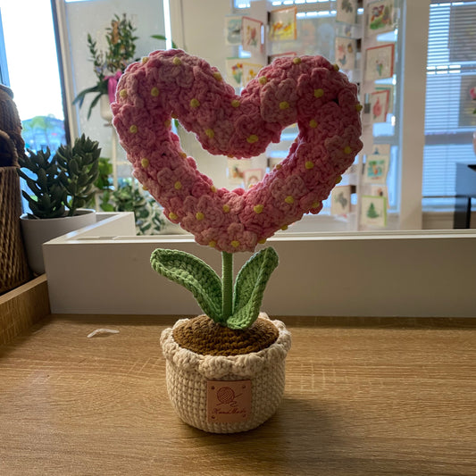 Pink Heart Crochet Vase H001
