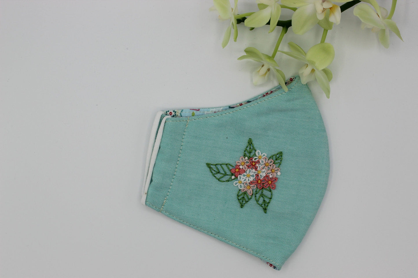 Hand Embroidered Linen Face Mask M56